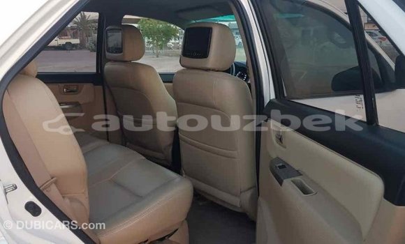 Buy Import Toyota Fortuner White Car in Import - Dubai in Andijon Buy Import Toyota Fortuner White Car in Import - Dubai in Andijon