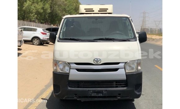 Buy Import Toyota Hiace White Car in Import - Dubai in Andijon Buy Import Toyota Hiace White Car in Import - Dubai in Andijon
