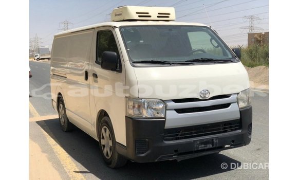 Buy Import Toyota Hiace White Car in Import - Dubai in Andijon Buy Import Toyota Hiace White Car in Import - Dubai in Andijon