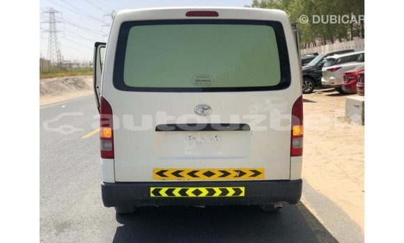 Buy Import Toyota Hiace White Car in Import - Dubai in Andijon Buy Import Toyota Hiace White Car in Import - Dubai in Andijon