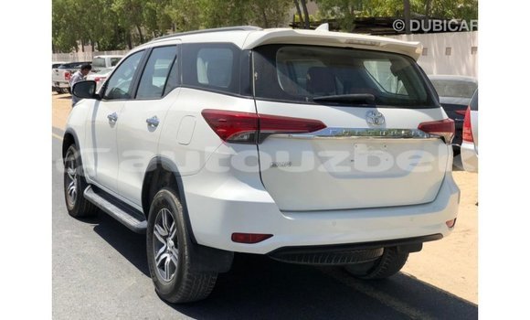 Buy Import Toyota Fortuner White Car in Import - Dubai in Andijon Buy Import Toyota Fortuner White Car in Import - Dubai in Andijon