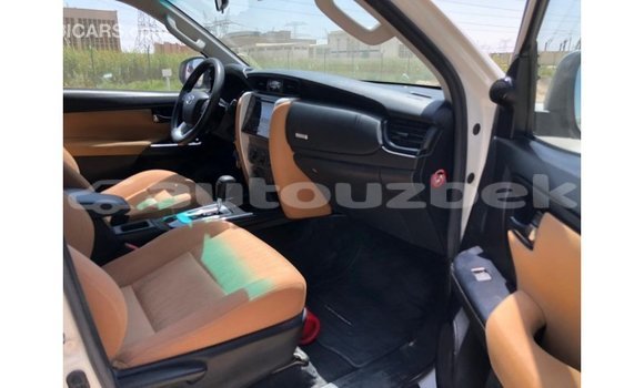 Buy Import Toyota Fortuner White Car in Import - Dubai in Andijon Buy Import Toyota Fortuner White Car in Import - Dubai in Andijon