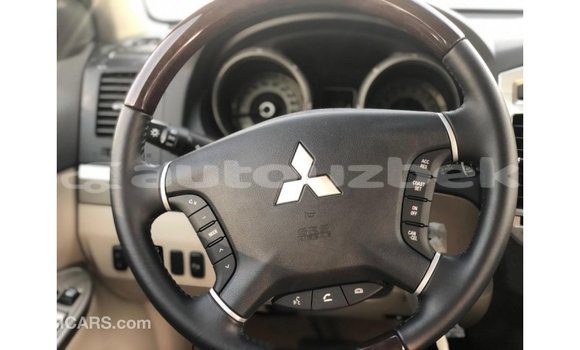Buy Import Mitsubishi Pajero Black Car in Import - Dubai in Andijon Buy Import Mitsubishi Pajero Black Car in Import - Dubai in Andijon