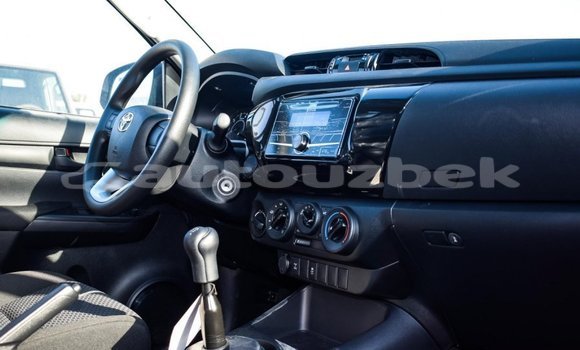 Buy Import Toyota Hilux White Car in Import - Dubai in Andijon Buy Import Toyota Hilux White Car in Import - Dubai in Andijon