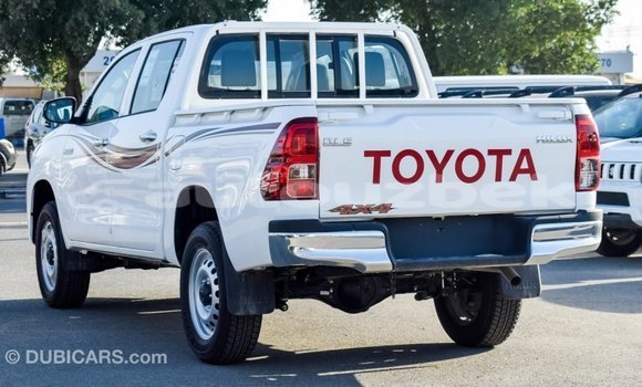 Buy Import Toyota Hilux White Car in Import - Dubai in Andijon Buy Import Toyota Hilux White Car in Import - Dubai in Andijon