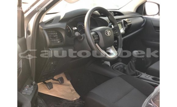 Buy Import Toyota Hilux Other Car in Import - Dubai in Andijon Buy Import Toyota Hilux Other Car in Import - Dubai in Andijon