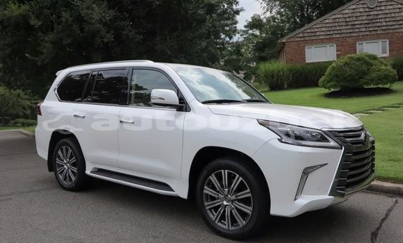 Buy Used Lexus LX 570 White Car in Ahunabayev in Andijon Buy Used Lexus LX 570 White Car in Ahunabayev in Andijon