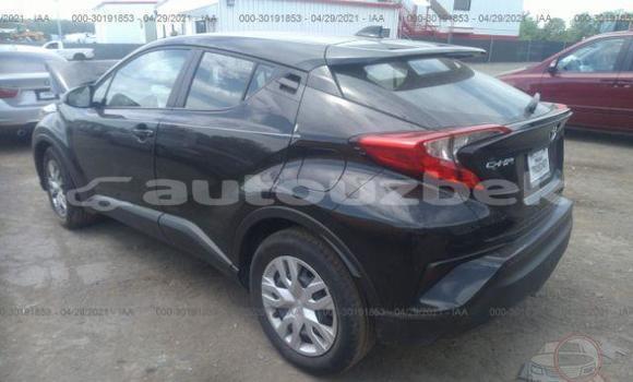 Buy Used Toyota C-HR Black Car in Ahunabayev in Andijon
