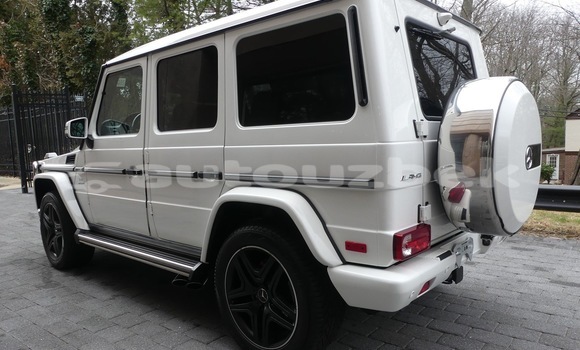 Buy Used Mercedes-Benz AMG GLC White Car in Surci in Surhondar