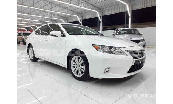 Buy Import Lexus ES White Car in Import - Dubai in Andijon Buy Import Lexus ES White Car in Import - Dubai in Andijon