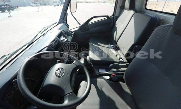 Buy New Hino 916 White Truck in Import - Dubai in Andijon Buy New Hino 916 White Truck in Import - Dubai in Andijon