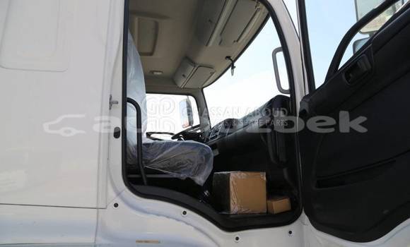 Buy New Hino GH White Truck in Import - Dubai in Andijon Buy New Hino GH White Truck in Import - Dubai in Andijon