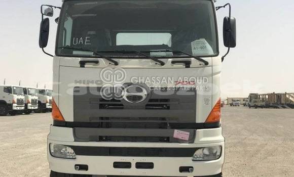 Buy New Hino SV White Truck in Import - Dubai in Andijon Buy New Hino SV White Truck in Import - Dubai in Andijon