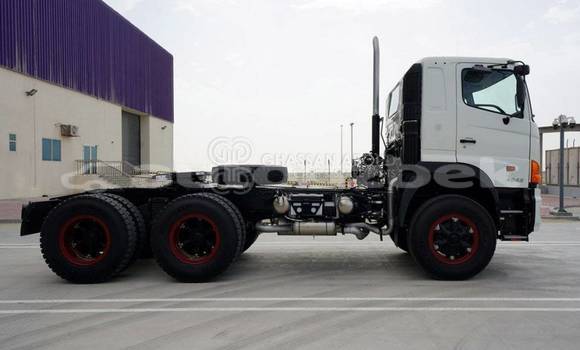 Buy New Hino SV White Truck in Import - Dubai in Andijon Buy New Hino SV White Truck in Import - Dubai in Andijon