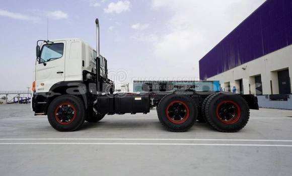 Buy New Hino SV White Truck in Import - Dubai in Andijon Buy New Hino SV White Truck in Import - Dubai in Andijon