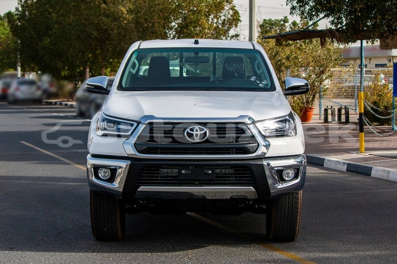 Big with watermark toyota hilux andijon ahunabayev 4064