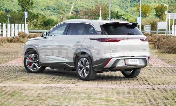 Buy Used BYD F6 White Car in Tashkent in Toskent Buy Used BYD F6 White Car in Tashkent in Toskent