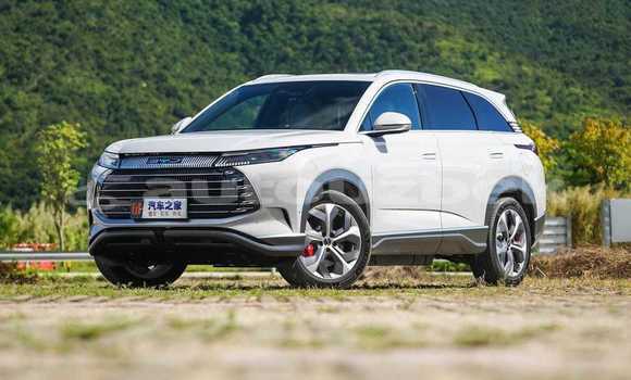 Buy Used BYD F6 White Car in Tashkent in Toskent Buy Used BYD F6 White Car in Tashkent in Toskent