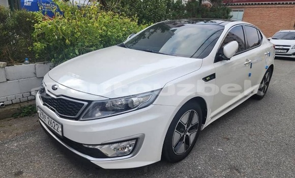 Buy Used Kia K5 White Car in Avval in Fargona Buy Used Kia K5 White Car in Avval in Fargona