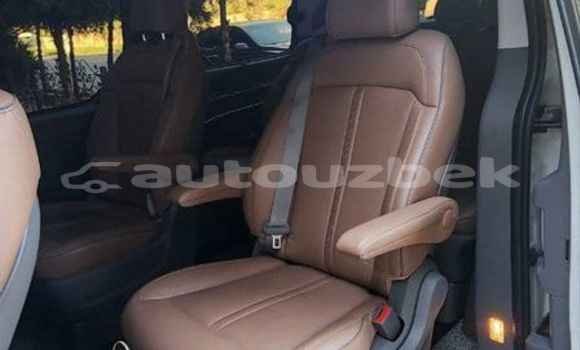 Buy Used Hyundai Starex White Car in Aytim in Namangan Buy Used Hyundai Starex White Car in Aytim in Namangan