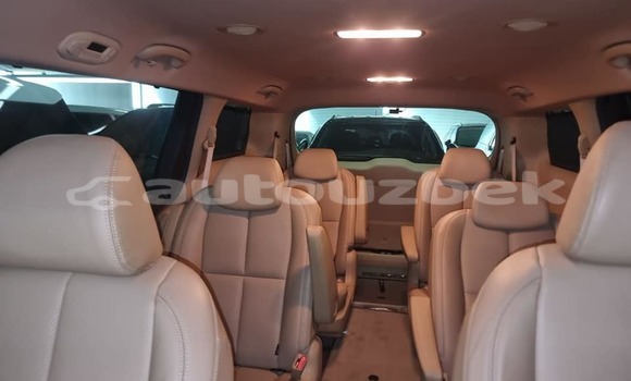 Buy Used Kia Carnival Black Car in Altyarik in Fargona Buy Used Kia Carnival Black Car in Altyarik in Fargona