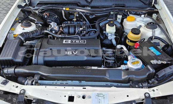 Buy Used Chevrolet Nubira White Car in Angren in Toskent Buy Used Chevrolet Nubira White Car in Angren in Toskent