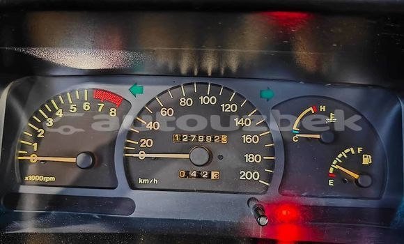 Buy Used Daewoo Nexia Red Car in Altyarik in Fargona Buy Used Daewoo Nexia Red Car in Altyarik in Fargona