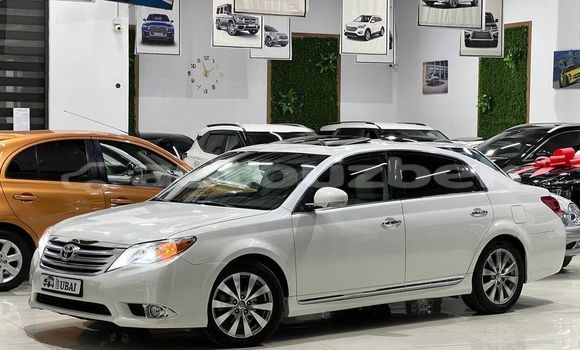 Buy Used Toyota Avalon White Car in Altyarik in Fargona Buy Used Toyota Avalon White Car in Altyarik in Fargona