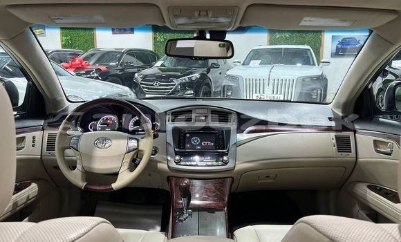 Buy Used Toyota Avalon White Car in Altyarik in Fargona Buy Used Toyota Avalon White Car in Altyarik in Fargona