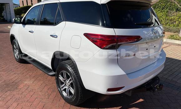 Buy Used Toyota Fortuner White Car in Tashkent in Toskent Buy Used Toyota Fortuner White Car in Tashkent in Toskent