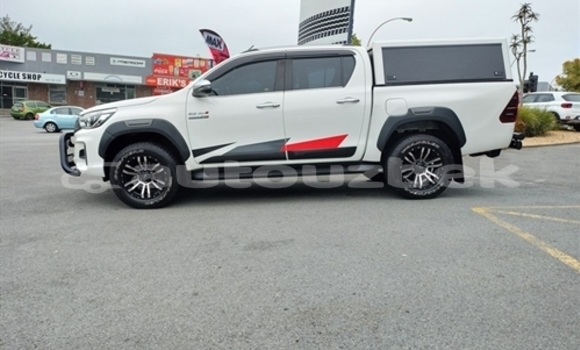 Buy Used Toyota Hilux White Car in Tashkent in Toskent Buy Used Toyota Hilux White Car in Tashkent in Toskent