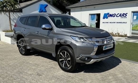 Buy Used Mitsubishi Pajero Other Car in Tashkent in Toskent Buy Used Mitsubishi Pajero Other Car in Tashkent in Toskent