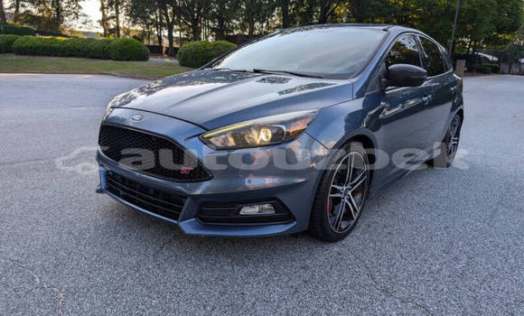 Buy Used Ford Focus Blue Car in Tashkent in Toskent Buy Used Ford Focus Blue Car in Tashkent in Toskent