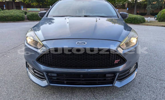 Buy Used Ford Focus Blue Car in Tashkent in Toskent Buy Used Ford Focus Blue Car in Tashkent in Toskent