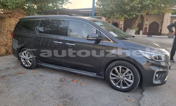 Buy Used Kia Cadenza Black Car in Altyarik in Fargona Buy Used Kia Cadenza Black Car in Altyarik in Fargona