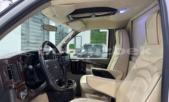Buy Used GMC Savana White Car in Asaka in Andijon Buy Used GMC Savana White Car in Asaka in Andijon