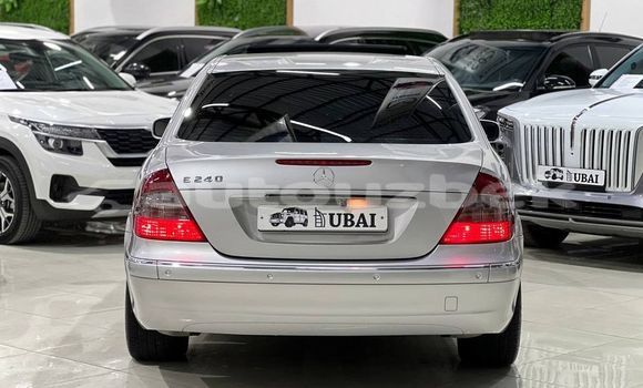 Buy Used Mercedes-Benz E–Class White Car in Altyarik in Fargona Buy Used Mercedes-Benz E–Class White Car in Altyarik in Fargona