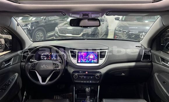 Buy Used Hyundai Tucson Black Car in Altyarik in Fargona Buy Used Hyundai Tucson Black Car in Altyarik in Fargona