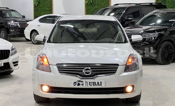 Buy Used Nissan Altima White Car in Andijon in Andijon Buy Used Nissan Altima White Car in Andijon in Andijon