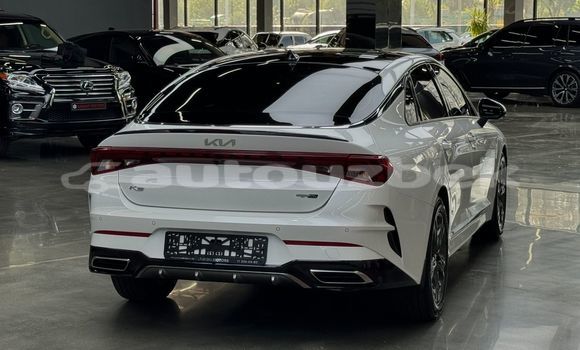 Buy Used Kia K5 White Car in Angren in Toskent Buy Used Kia K5 White Car in Angren in Toskent