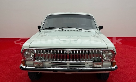 Buy Used Mercedes-Benz A-klasse AMG White Car in Andijon in Andijon Buy Used Mercedes-Benz A-klasse AMG White Car in Andijon in Andijon