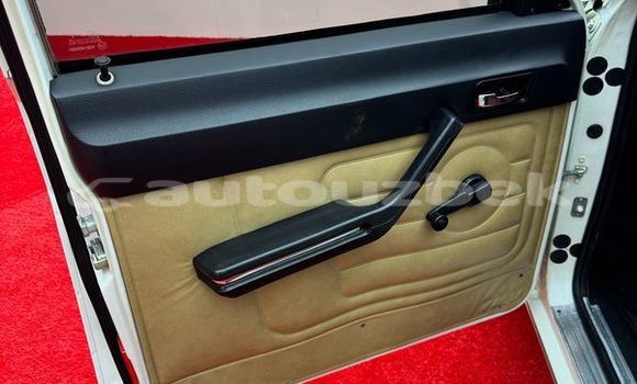 Buy Used Mercedes-Benz A-klasse AMG White Car in Andijon in Andijon Buy Used Mercedes-Benz A-klasse AMG White Car in Andijon in Andijon