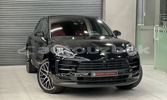 Buy Used Porsche Macan Black Car in Asaka in Andijon Buy Used Porsche Macan Black Car in Asaka in Andijon