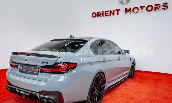 Buy Used BMW M5 White Car in Angren in Toskent Buy Used BMW M5 White Car in Angren in Toskent