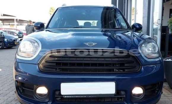 Buy Used MINI Countryman Blue Car in Tashkent in Toskent Buy Used MINI Countryman Blue Car in Tashkent in Toskent