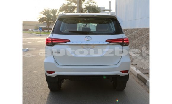 Buy Import Toyota Fortuner Black Car in Import - Dubai in Andijon Buy Import Toyota Fortuner Black Car in Import - Dubai in Andijon