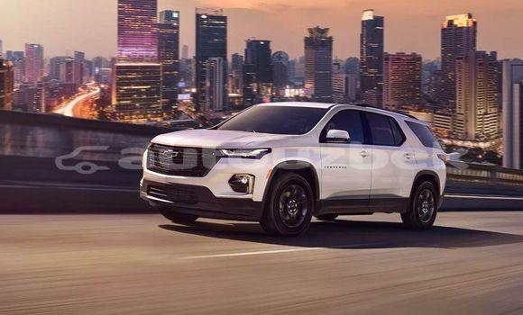 Buy Used Toyota Fortuner White Car in Altyarik in Fargona Buy Used Toyota Fortuner White Car in Altyarik in Fargona