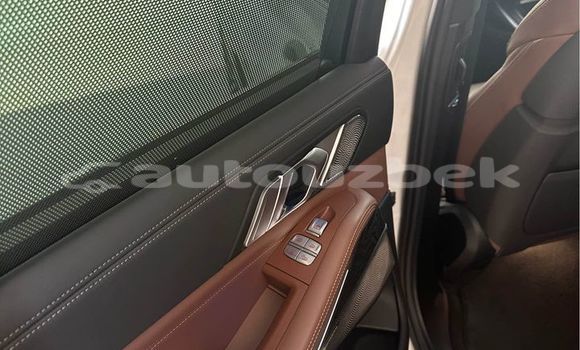 Buy Used BMW X7 White Car in Angren in Toskent Buy Used BMW X7 White Car in Angren in Toskent