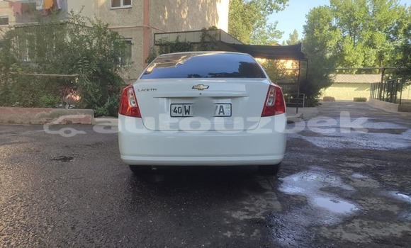 Buy Used Mercedes-Benz C–Class White Car in Andijon in Andijon Buy Used Mercedes-Benz C–Class White Car in Andijon in Andijon