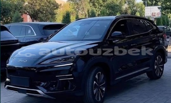 Buy Used BYD Flyer White Car in Asaka in Andijon Buy Used BYD Flyer White Car in Asaka in Andijon